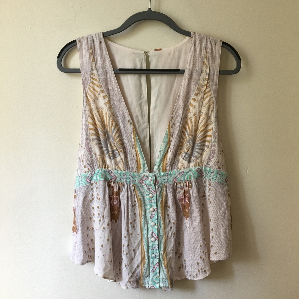 Free People The Siren Plunge Sleeveless Ivory Top